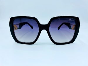 عینک سایز بزرگ و دسته باریک Fendi